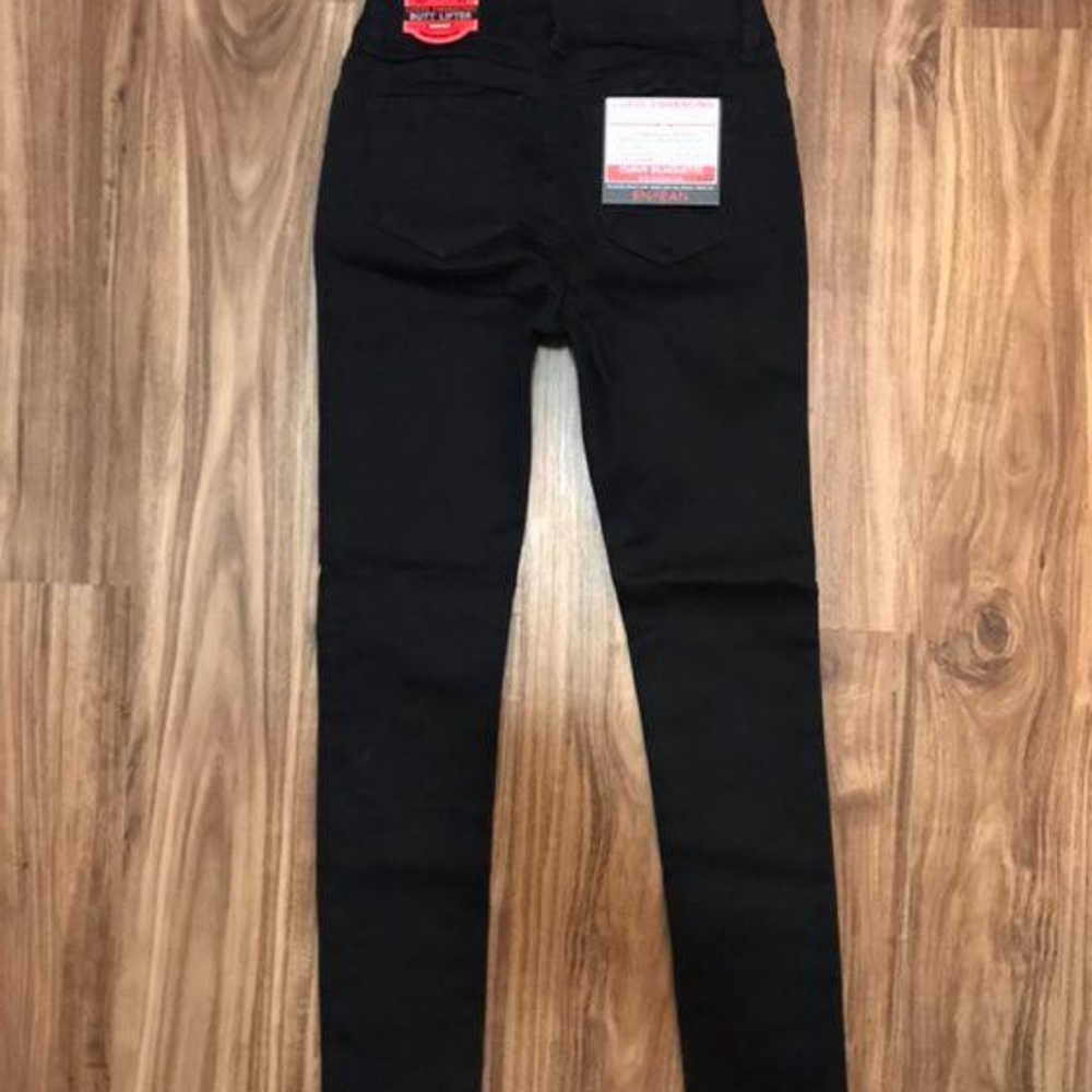 Harlow Skinny Jeans (Black) - Picture 5 of 5